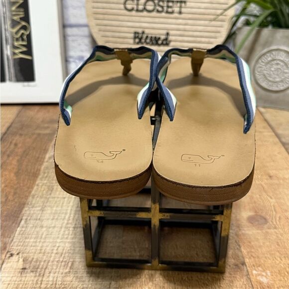 Vineyard Vines Men’s size 11 flip flops Grosgrain Ribbon‎